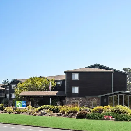 Holiday Inn Express Fort Bragg By Ihg-2