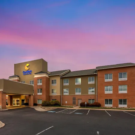 Comfort Inn & Suites Akron South-3