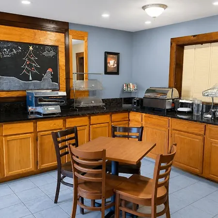 Coratel Inn & Suites By Jasper Black River Falls, Wi-3