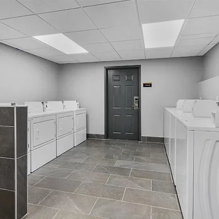 Best Western Plus Savannah Gateway-2