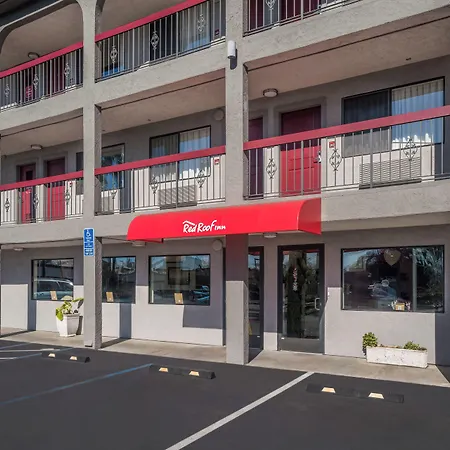 Red Roof Inn Stockton-2