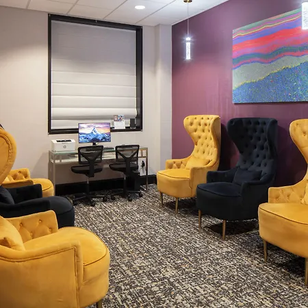 Ramada By Wyndham Jersey City-2