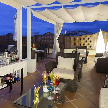 Hotel Royal Plaza-3