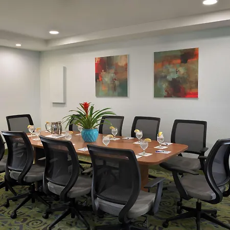 Best Western Plus Atlantic Beach Resort-2