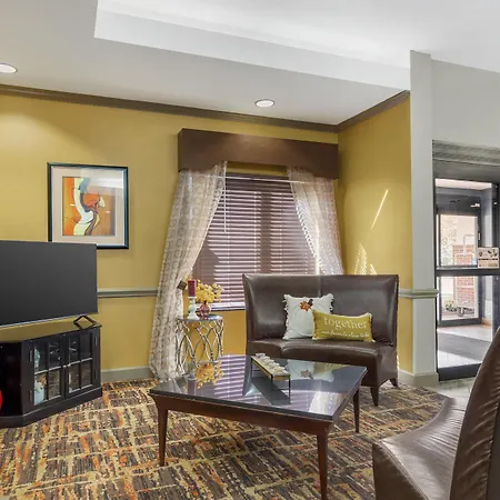 Best Western Plus Suites Greenville-3
