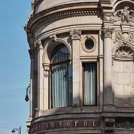 Hotel Monopol-3