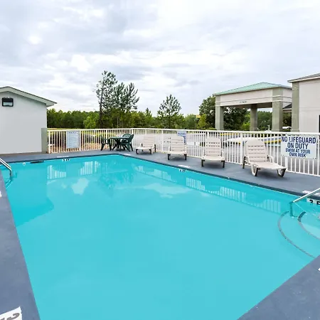 Days Inn By Wyndham Lugoff-3