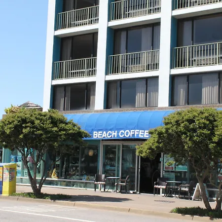 Days Inn By Wyndham Virginia Beach At The Beach-3