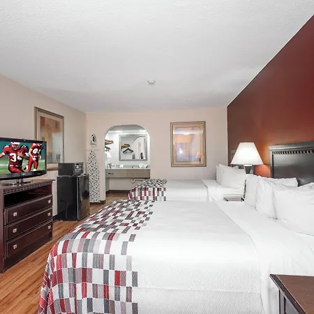 Red Roof Inn & Suites Oxford-3