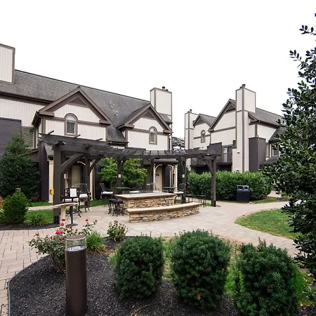 Eden Resort And Suites, BW Premier Collection-3