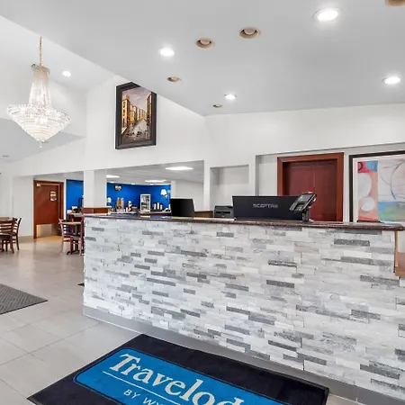 Travelodge By Wyndham Winchester-3