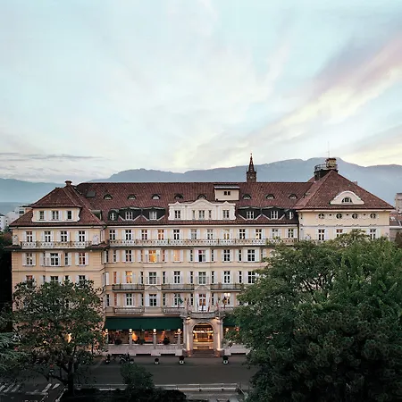 Parkhotel Laurin-2