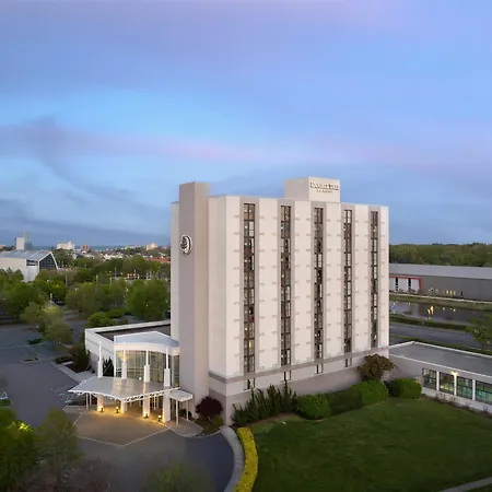 Doubletree By Hilton Virginia Beach-3
