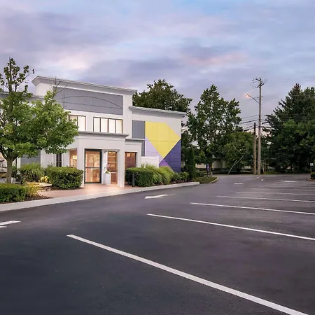 Spark By Hilton Hummelstown Hershey-2