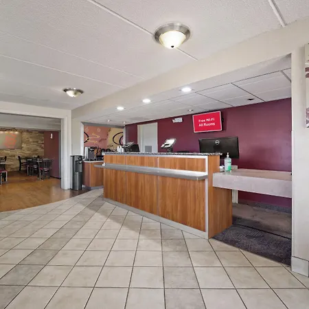 Red Roof Inn Greensboro Airport-2