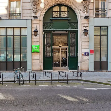 Ibis Styles Paris Republique Le Marais-3