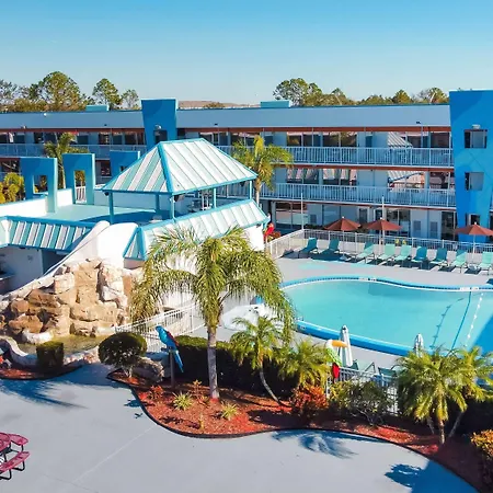 Ramada By Wyndham Flamingo Water Park-3