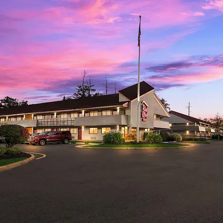 Red Roof Inn Salem-2