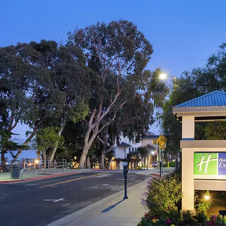 Holiday Inn Express Monterey - Cannery Row By Ihg-2