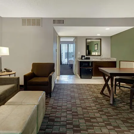 Embassy Suites By Hilton Jacksonville Baymeadows-3