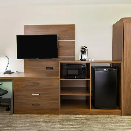 Holiday Inn Express Hotel & Suites Bentonville By Ihg-3