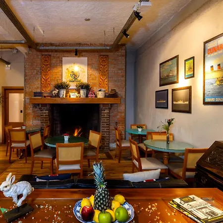 Hotel Boutique Britanico-3