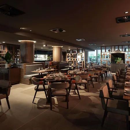 Novotel Perth Murray Street-3