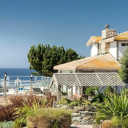 Cottage Inn By The Sea-3