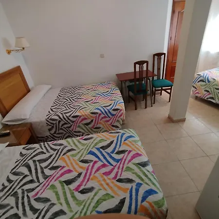 Hostal Rivera - Atocha-3