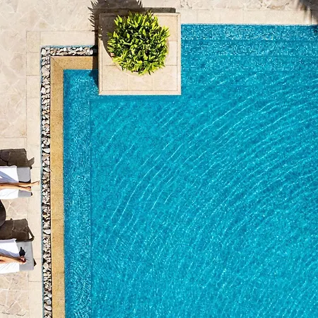 Sofitel Abu Dhabi Corniche-2