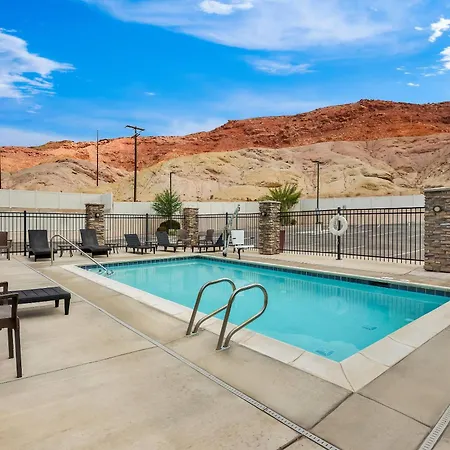 Comfort Suites Moab Near Arches National Park-3