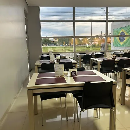 Hotel e Locadora Vizon-2