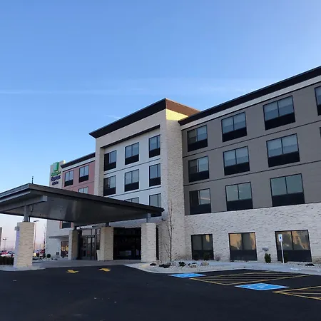 Holiday Inn Express & Suites Racine By Ihg-3