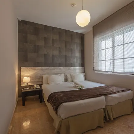 Hotel Ancora-2