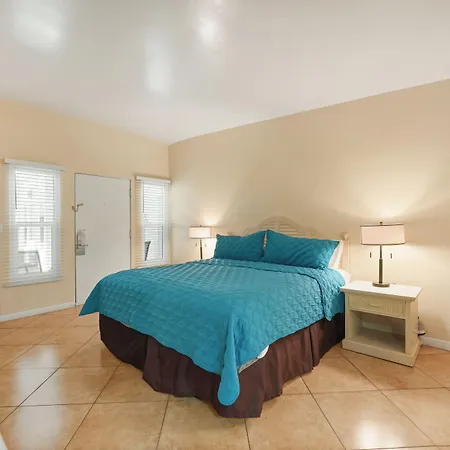 The Villas Of Palm Springs-2