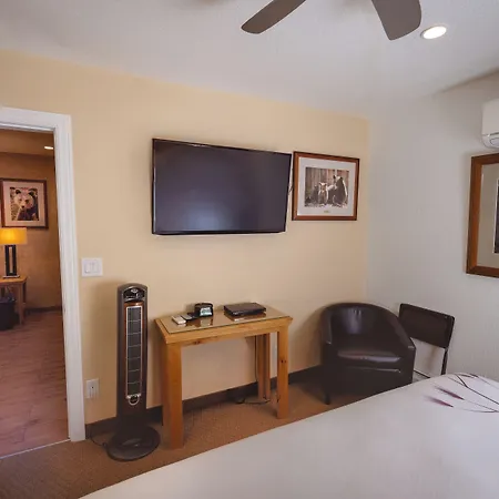 Stardust Lodge-2