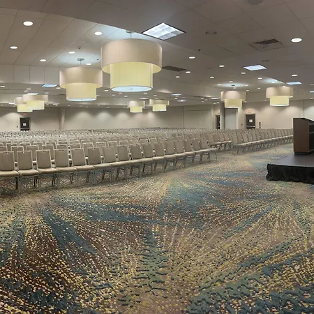 Wyndham Grand Executive Center Little Rock Airport-2