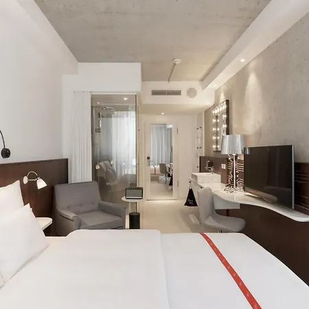 Ruby Ella Hotel Cologne By Ihg-2