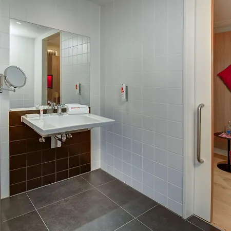 IntercityHotel Duisburg-3