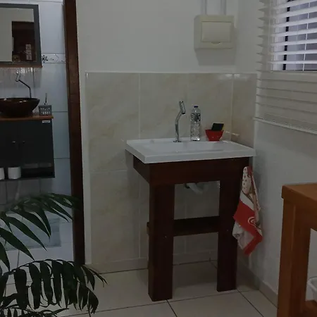 Suíte 77 privativa , há 11km da vila germânica-3