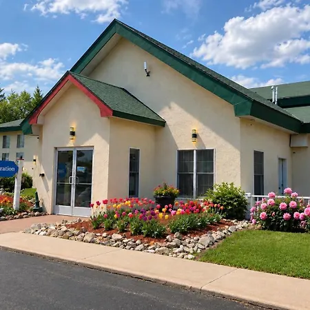 Up North Hotel Formerly Voyager Inn-2