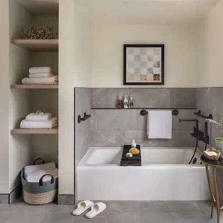 Casa Mani Resort Napa Valley, Curio Collection By Hilton-3