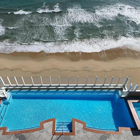 Hilton Virginia Beach Oceanfront-3