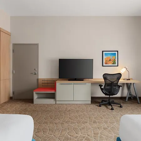 Hilton Garden Inn Palmdale-3