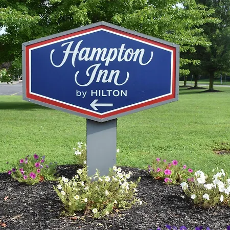 Hampton Inn Rochester Greece-3
