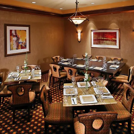 Embassy Suites By Hilton Norman Hotel & Conference Center-3