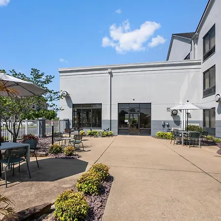 Spark By Hilton Paducah-2