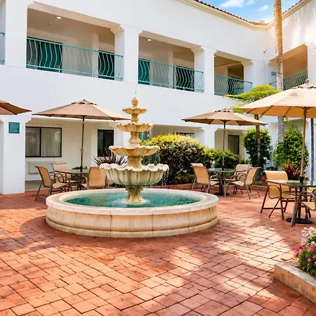 Casablanca Inn-2