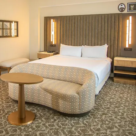 Hotel Flor Tampa Downtown, Tapestry Collection By Hilton-3