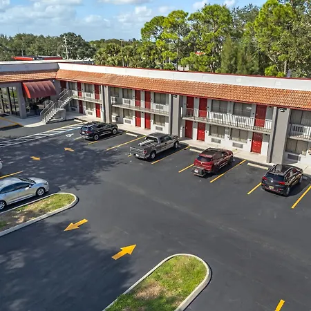 Red Roof Inn Ft Pierce-2